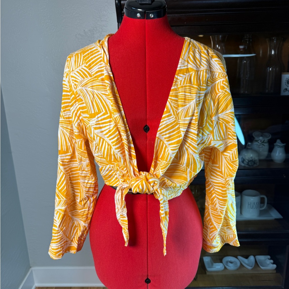 Shade & Shore Yellow Palm Print Tie Front Linen Blend Beachy Resort Top Size L